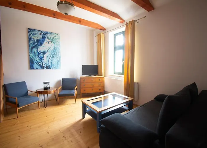 Sirius E In Center Of Cb Apartman